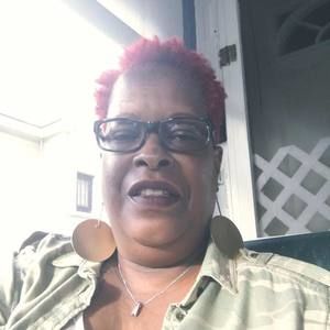 Meet your Posher, Bernice